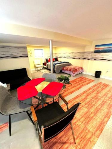 Hot Tub 4 bedrooms Pool Table in Roseland