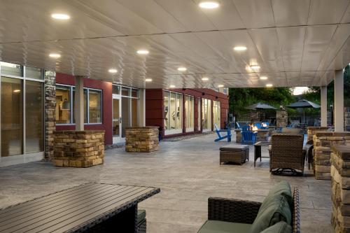 Fairfield by Marriott Inn & Suites Beckley – Beckley, WV