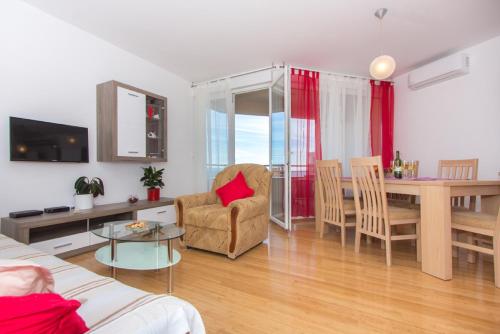  Apartment Lucija, Unterkunft in Split