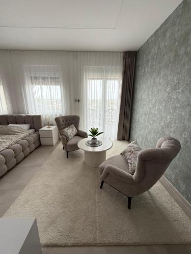 Raj in ดูโดวาชูมา