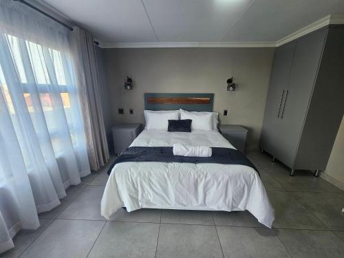 Vation Nation Guest House in Mokopanė