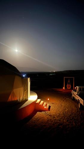 Private VIP Tent in the Desert in A'Sharqiyah Sands (Wahiba)