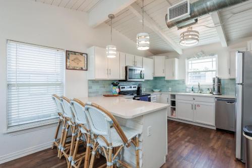 Someday Isle - 2BDR Home for 6 in Port Aransas (TX)