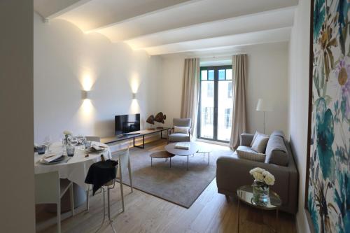 Apartaments Placa Del Vi Girona