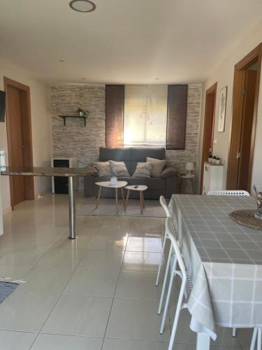 Casa a Gandriña 1 (Casa a Gandrina 1) in Camarinas