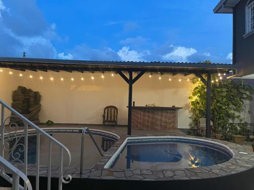 Úszómedence, Trébol House Hostel (Trebol House Hostel) in La Ceiba