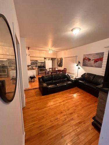 Big APP With 3bd For 8 people near Piri Piri Hochelaga