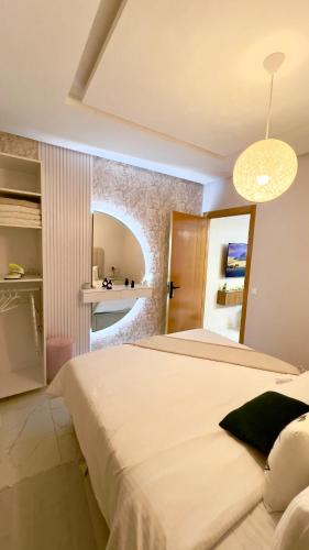 Studio Neuf à Roches Noires près de Casa Voyageurs et Casa Port, Casablanca