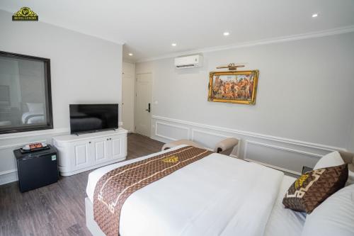 1 queen bed