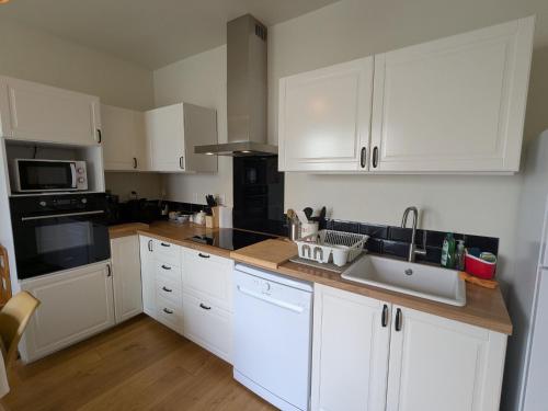 Appartement lumineux au cœur de Montargis avec vue sur le canal - FR-1-590-585 in 蒙達爾紀