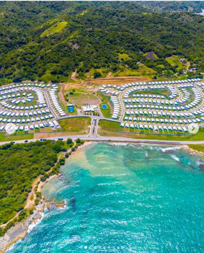 Natty’s Cozy Beach house in Hanover Jamaica in Lucea