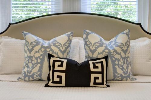 Charlton On Lafayette - image 6