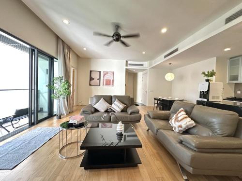 St Mary Residence, 3B3R Luxury Family Suite with bathtub by Lilbean Space, Kuala Lumpur