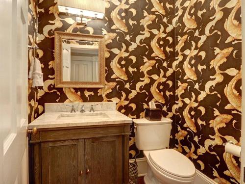 Luxury on Lincoln - image 13