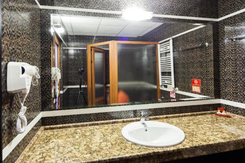 Sevastokrator Hotel & SPA - image 14