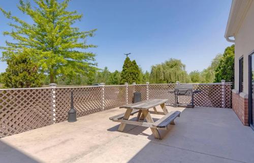 Sleep Inn & Suites At Fort Lee - image 6