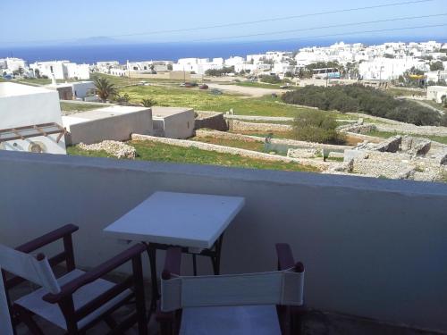 Ampelos – Folegandros, UT