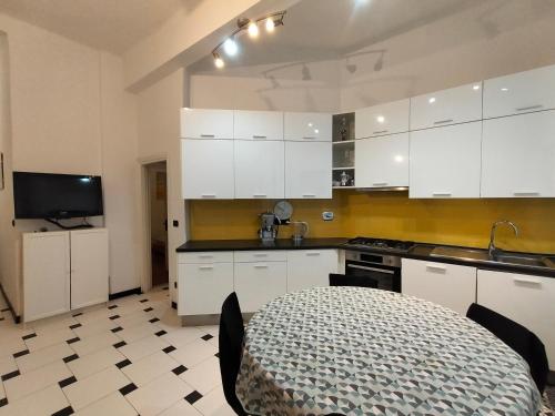 Ca'Sætta BnB Holiday home - Park & go to Genoa Aquarium and old town, Genua (zdjęcie 6)