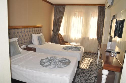 Grand Sera Hotel - image 6