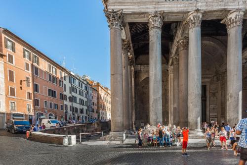 Hub Pantheon 5
