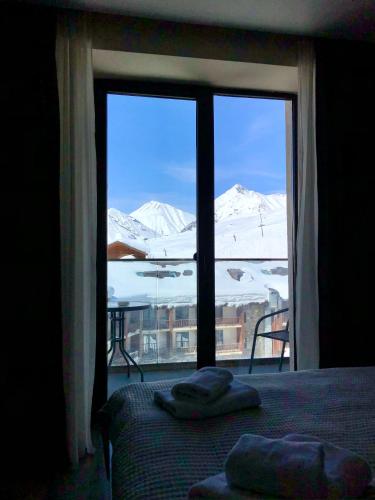 Apartment with View and Balcony