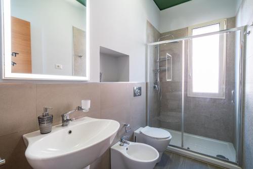 ฝักบัว, Casa Palota in อชีเรอาเล