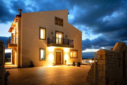 Aurora Heraklion Seasons Villa- Sea Pool Fireplace in Episkopi
