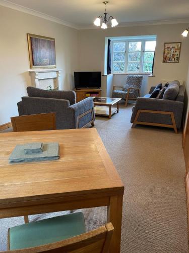 Vicarage Court detached bungalow in Oswestry