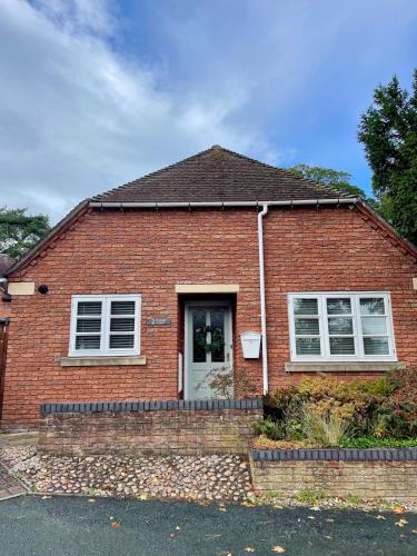 Vicarage Court detached bungalow in Oswestry