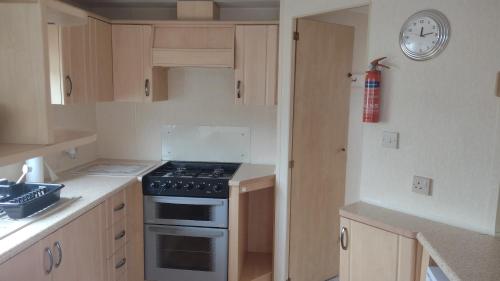 Kitchen, Peace Haven in Par