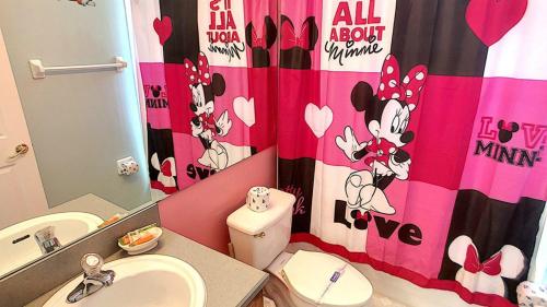 Minnie's Marvel - image 31