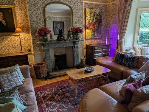 The Writer's Retreat Ground Floor Apartment – khách sạn tại Holt