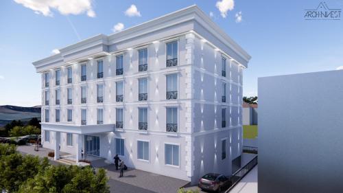 Hotel By Holiday, Rinas