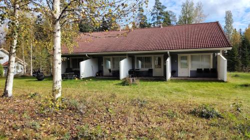 Rauhallinen rivitalo asunto in Ikaalinen