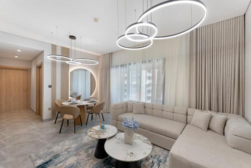 Brand New 2BR Peninsula One with Burj Khalifa View, Dubái