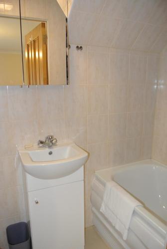Seven Dials Apartments Bedford Street – London