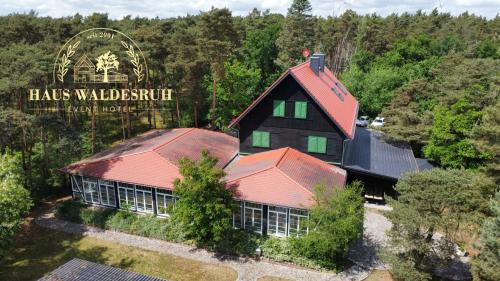 Haus Waldesruh - Eventhotel in Schönewalde, Deutschland