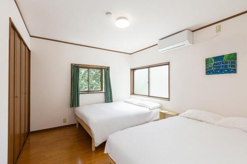 Kotori Itabashi, Tokio