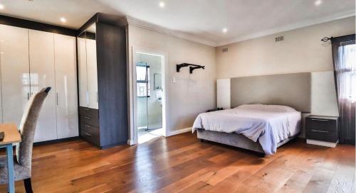 Camille Props, Durban (fotografie 3)