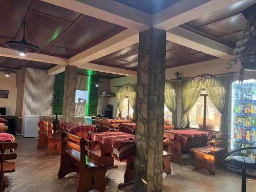 Къща за гости Динас in Zmeitsa