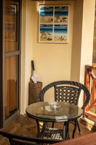 Balcony/terrace, Manaya Luxury Sunset & Serenity Serviced 2Bedroom by Diani Beach with Pool & Parking in Mombasa