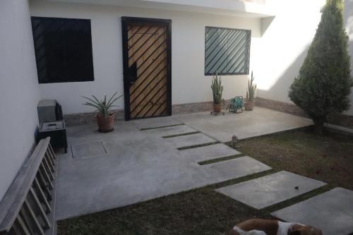 Casita en Ica Villa Periodista cerca a Huacachina