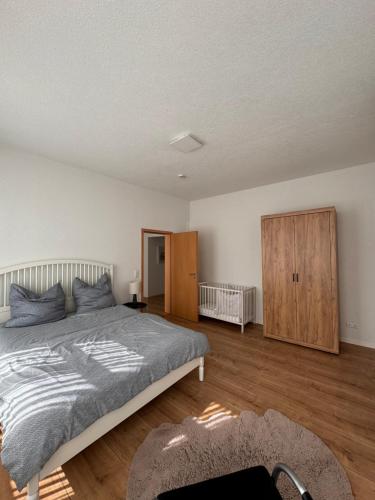 2 Bedroom Apartment at Grenzach train station in 格倫察赫－維倫
