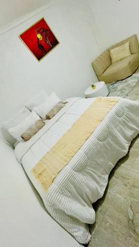 Guest room and apartment