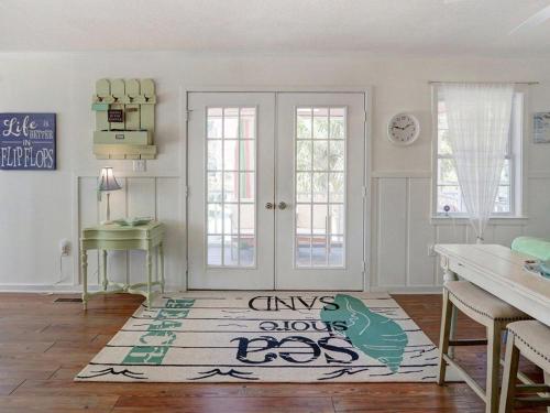 Heated Pool Access Flex Cancelation Wonderful Tybee Beach House - image 11