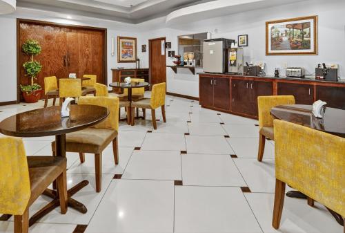 餐飲選擇, Robinson Inn and Suites in 韋科 (TX)