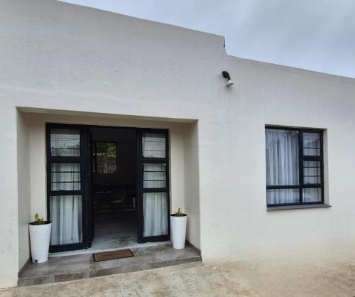 Airport-way via Trent in Sunnyridge