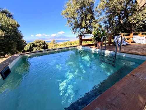 Maison de maître en pierre de 1831 avec vue sur la mer à Porticcio (Maison de maitre en pierre de 1831 avec vue sur la mer a Porticcio) in 格罗塞托布吕尼亚