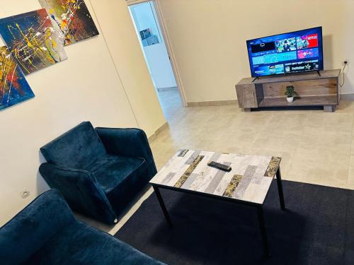 Apartment with Fantastic View of Kigali - Bedroom #1 - Kigali