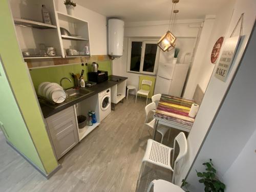 Green Apartment 2